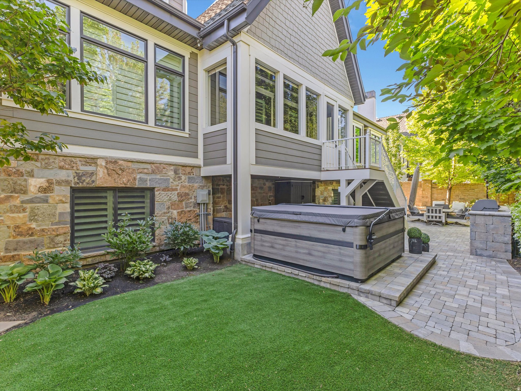 NEWBURY - Residential