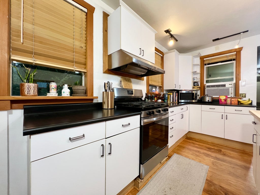 Photo of 47 N 500 E, Logan, UT 84321 (MLS # 2178654)