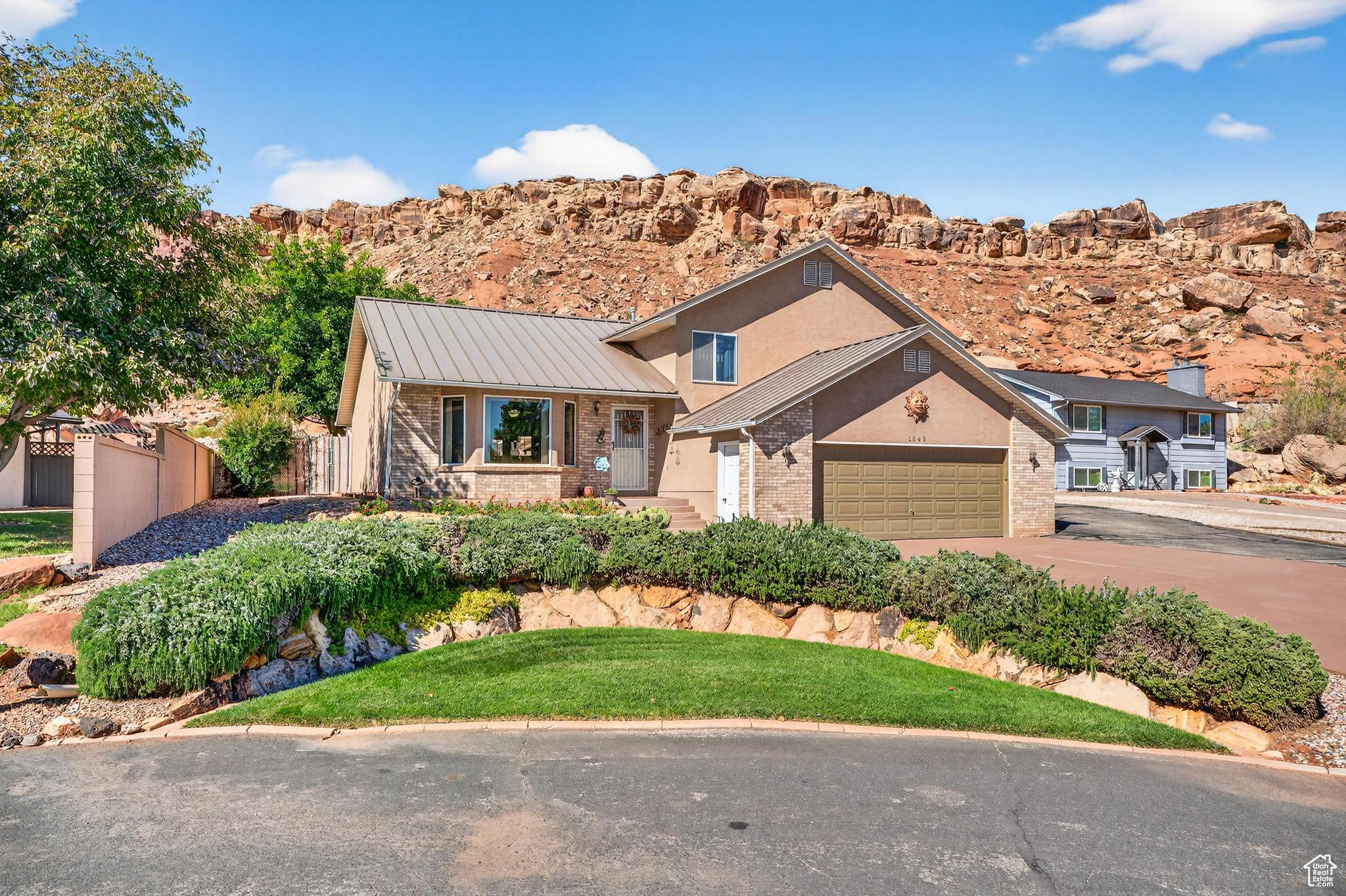 BLOOMINGTON HILLS 5A - Residential