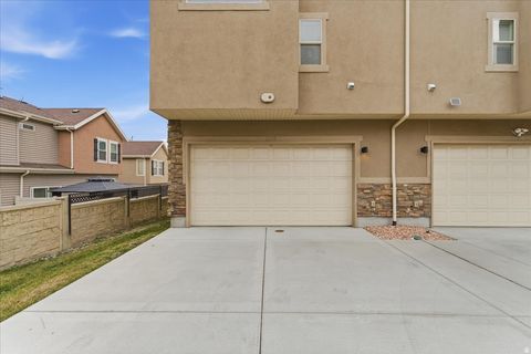 Tiny photo for 1538 W 3870 S, West Valley City, UT 84119 (MLS # 2128219)