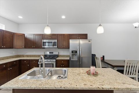 Tiny photo for 1538 W 3870 S, West Valley City, UT 84119 (MLS # 2128219)