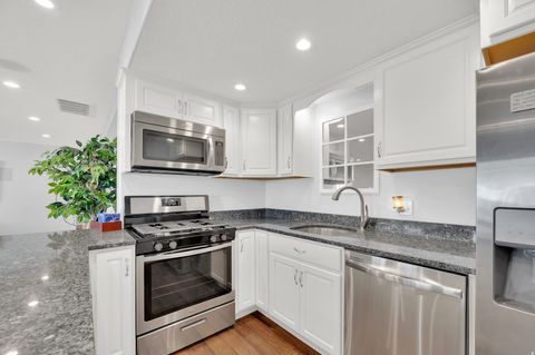 Tiny photo for 736 S DEER VIEW CIR, Fruit Heights, UT 84037 (MLS # 2148641)