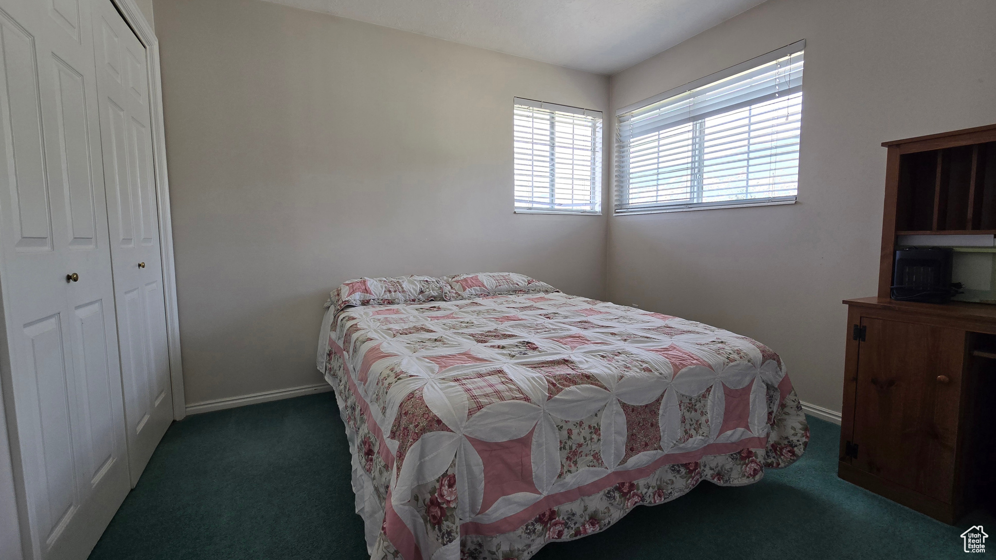 ROLLING OAKS - Residential
