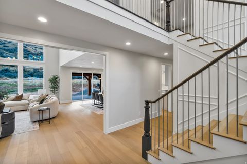 Tiny photo for 764 N 2000 E, Mapleton, UT 84664 (MLS # 2144320)