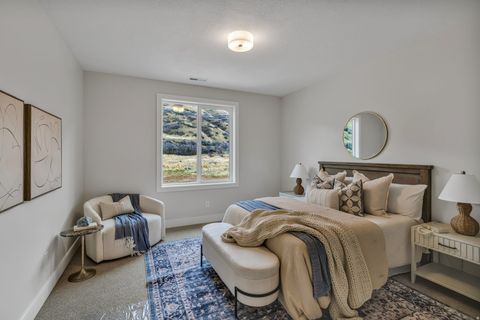 Tiny photo for 764 N 2000 E, Mapleton, UT 84664 (MLS # 2144320)