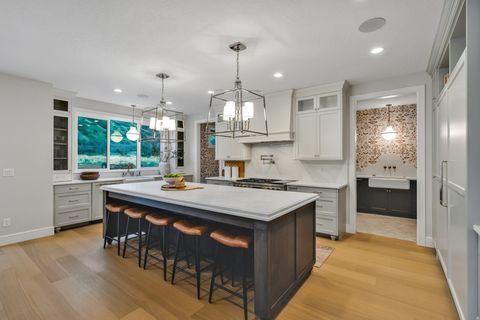 Tiny photo for 764 N 2000 E, Mapleton, UT 84664 (MLS # 2144320)