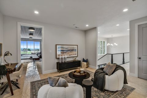 Tiny photo for 764 N 2000 E, Mapleton, UT 84664 (MLS # 2144320)