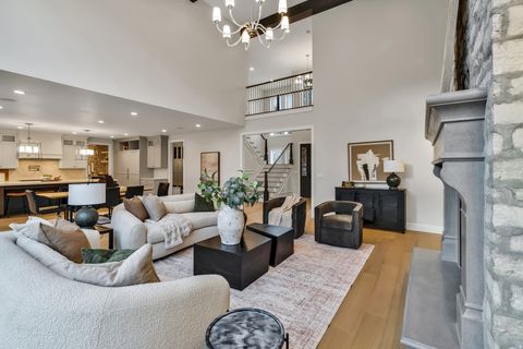 Tiny photo for 764 N 2000 E, Mapleton, UT 84664 (MLS # 2144320)