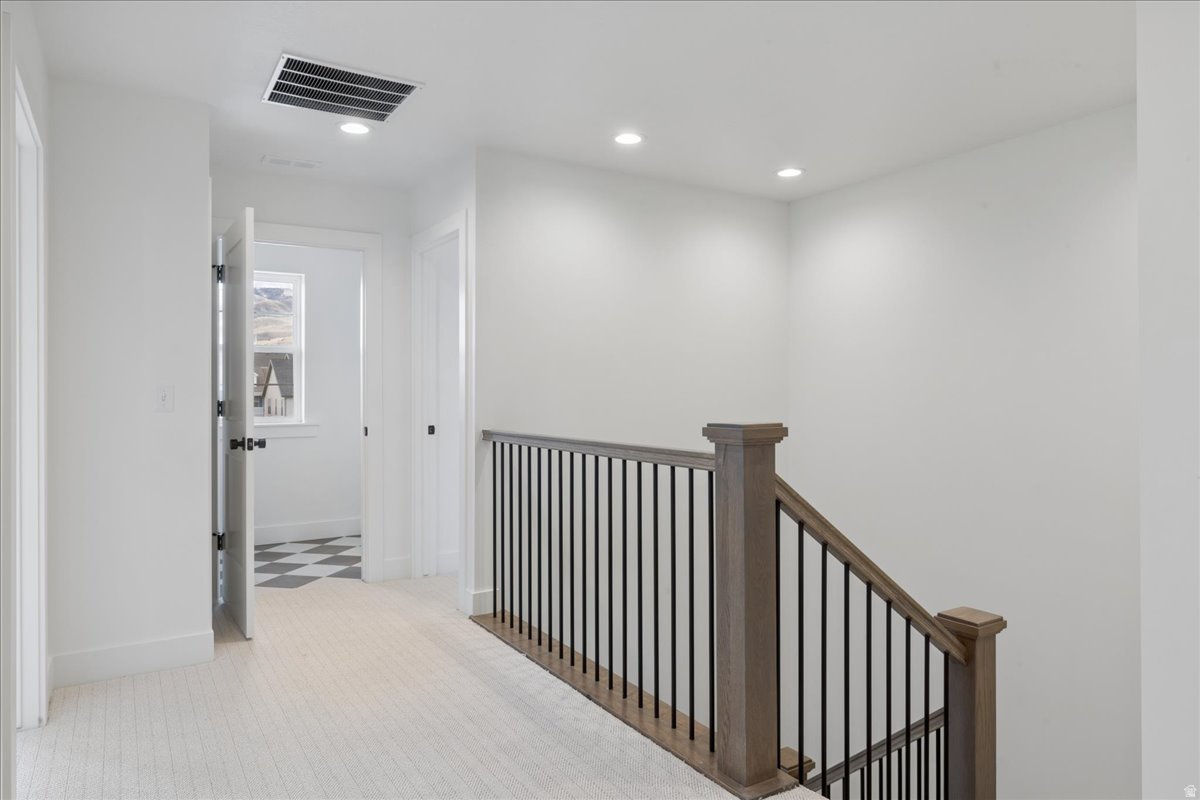 BEACON POINTE - Residential