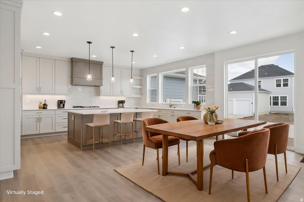 BEACON POINTE - Residential