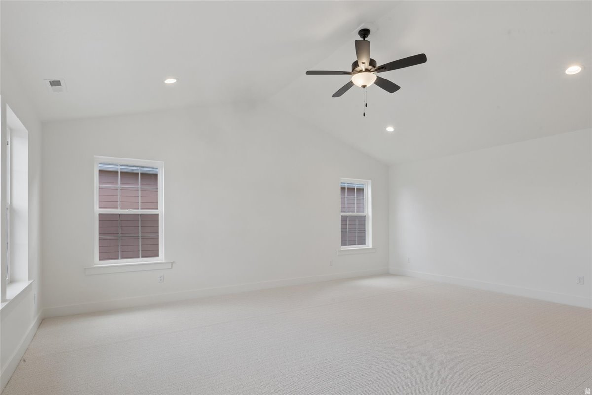 BEACON POINTE - Residential