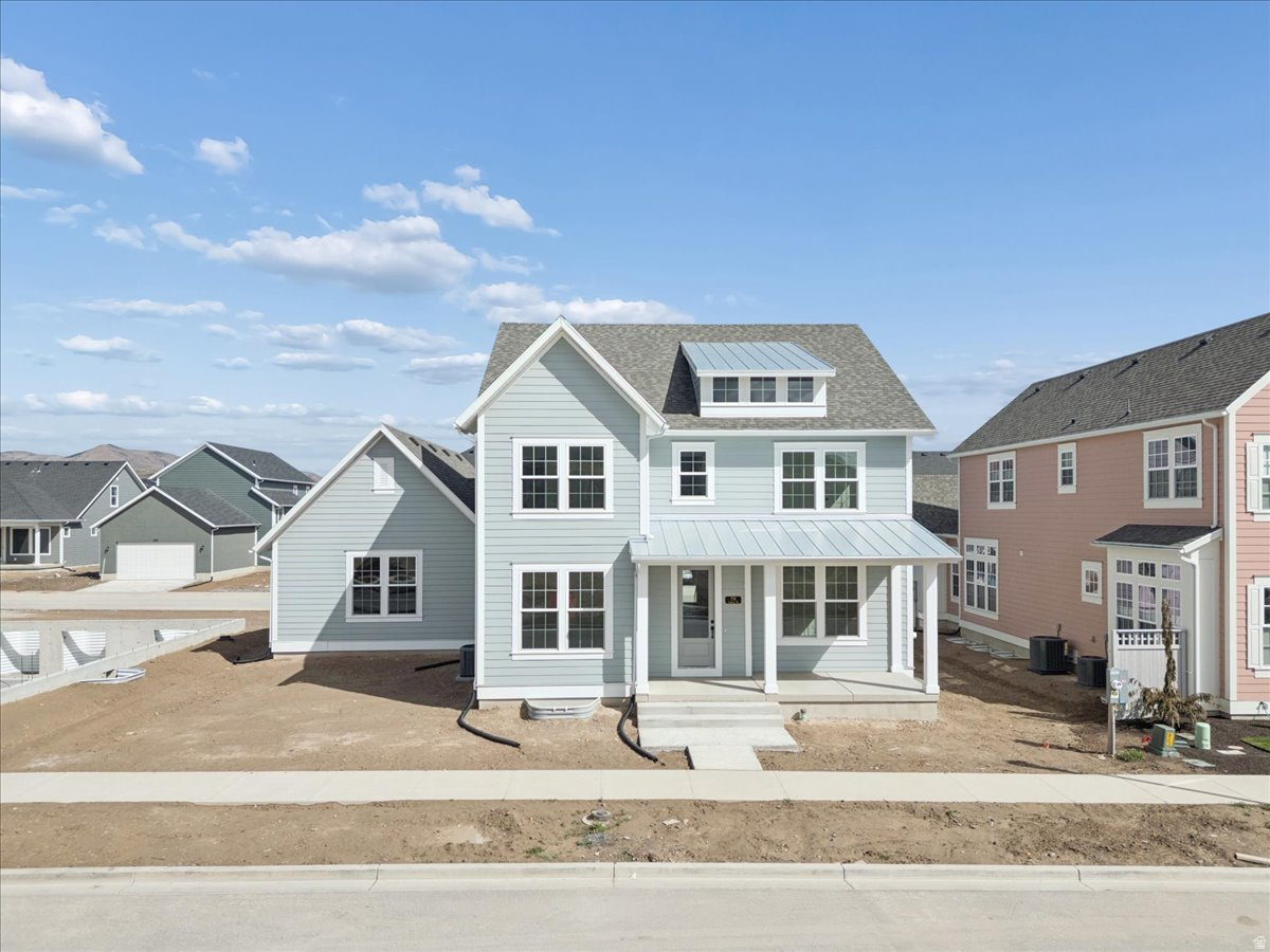 BEACON POINTE - Residential