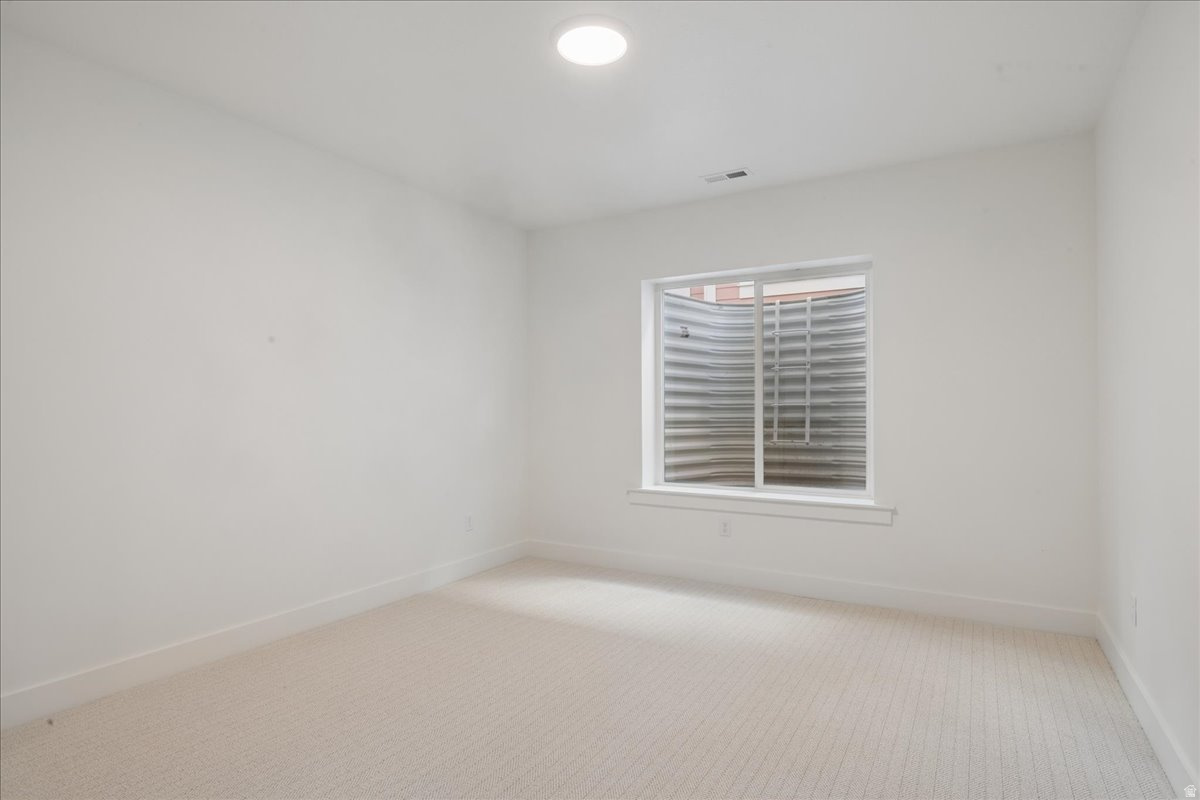 BEACON POINTE - Residential