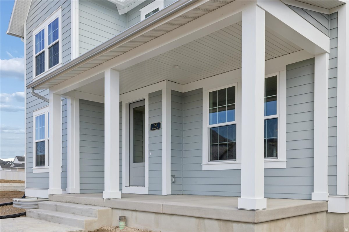 BEACON POINTE - Residential