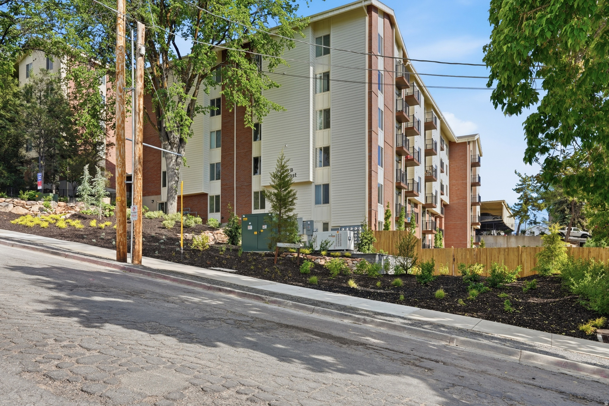 INCLINE TERRACE - Residential