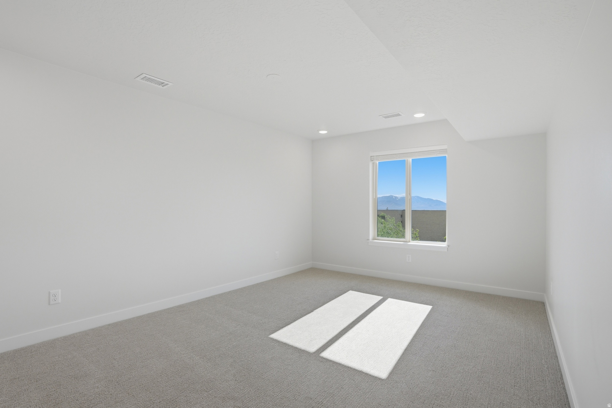 INCLINE TERRACE - Residential