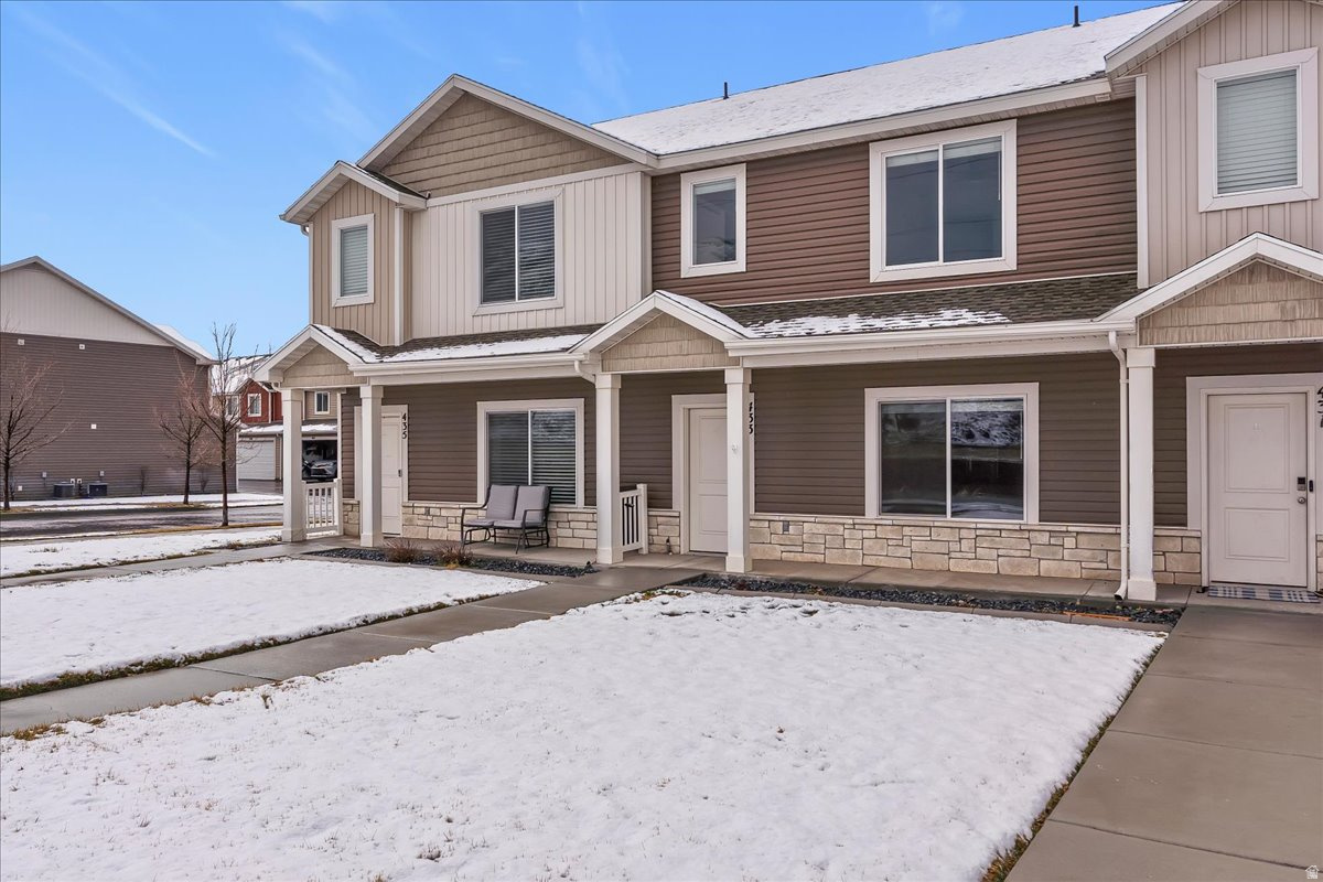 ELK MOUNTAIN - Residential