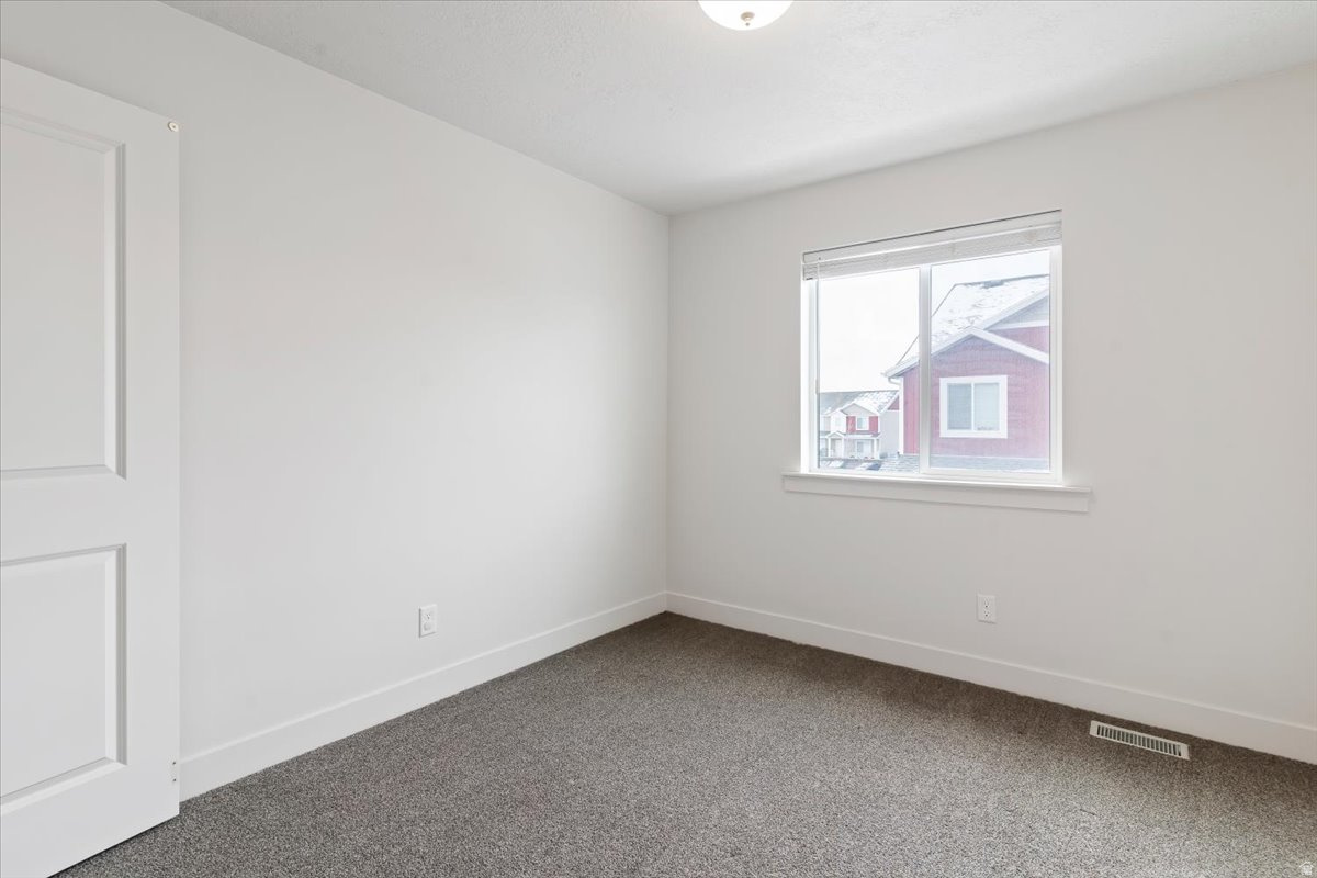 ELK MOUNTAIN - Residential