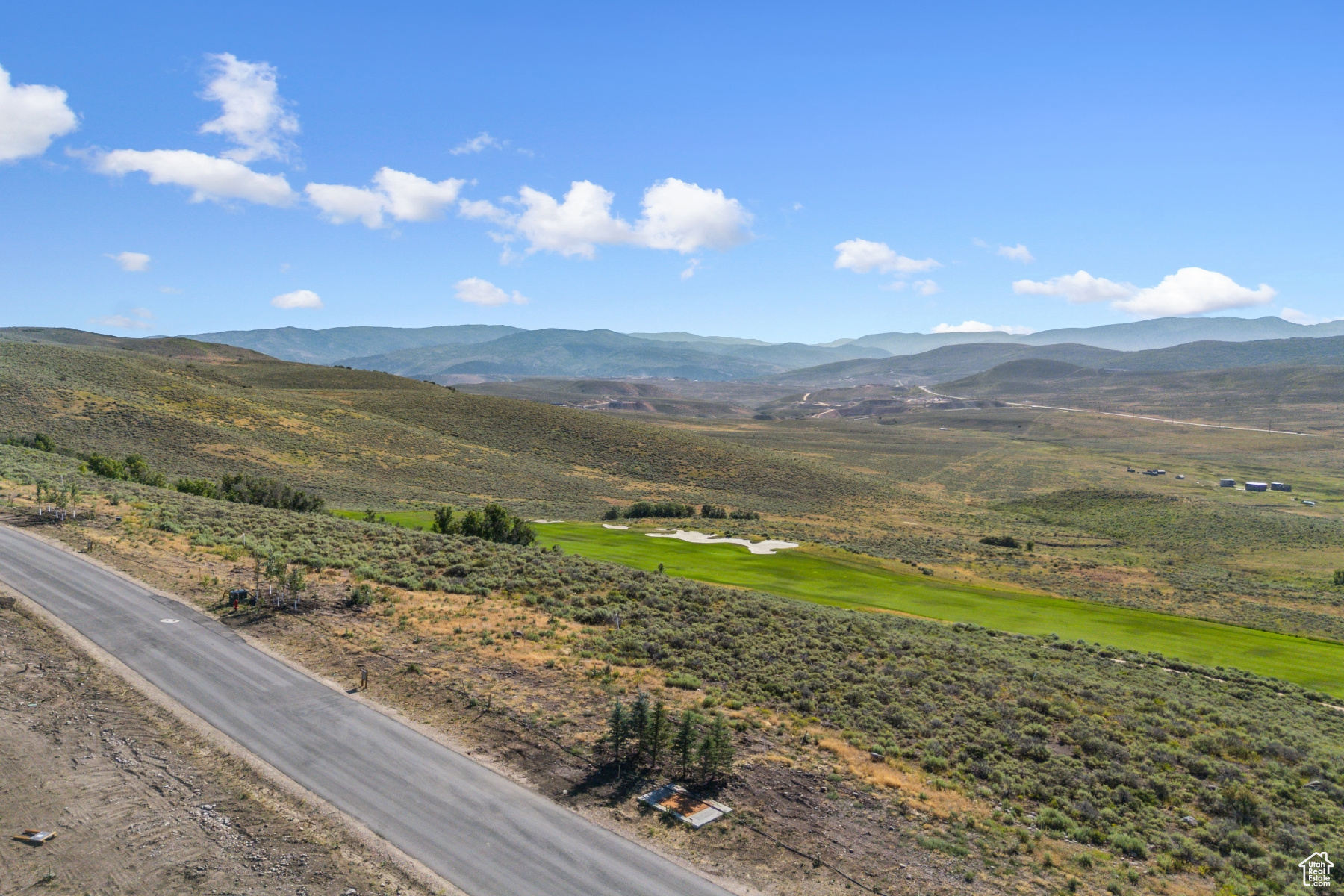 LINKS EDGE SUBDIVISION - Land