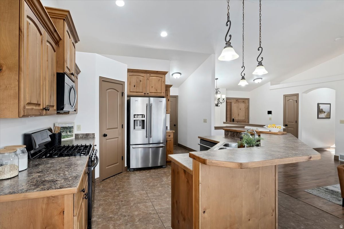 EAGLE MOUNTAIN - Residential