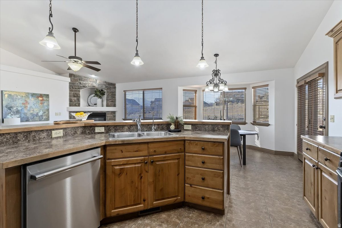 EAGLE MOUNTAIN - Residential