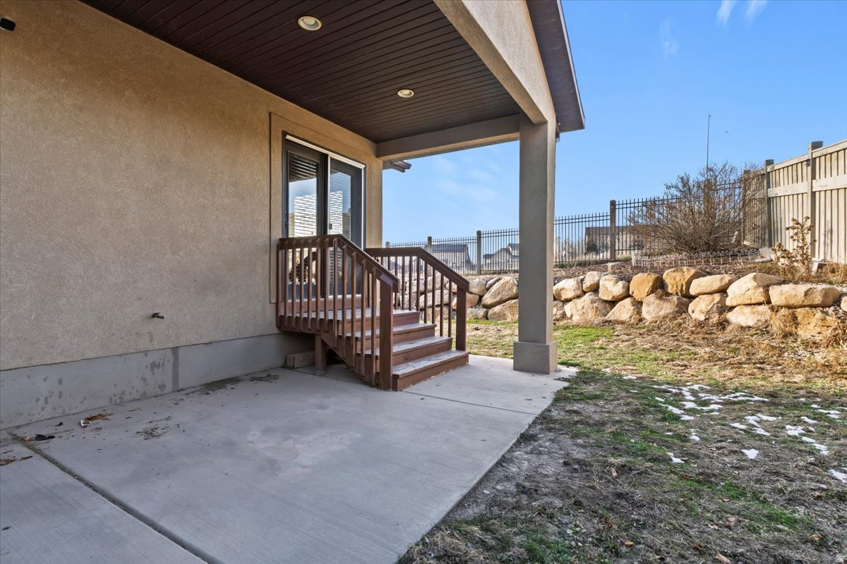 EAGLE MOUNTAIN - Residential