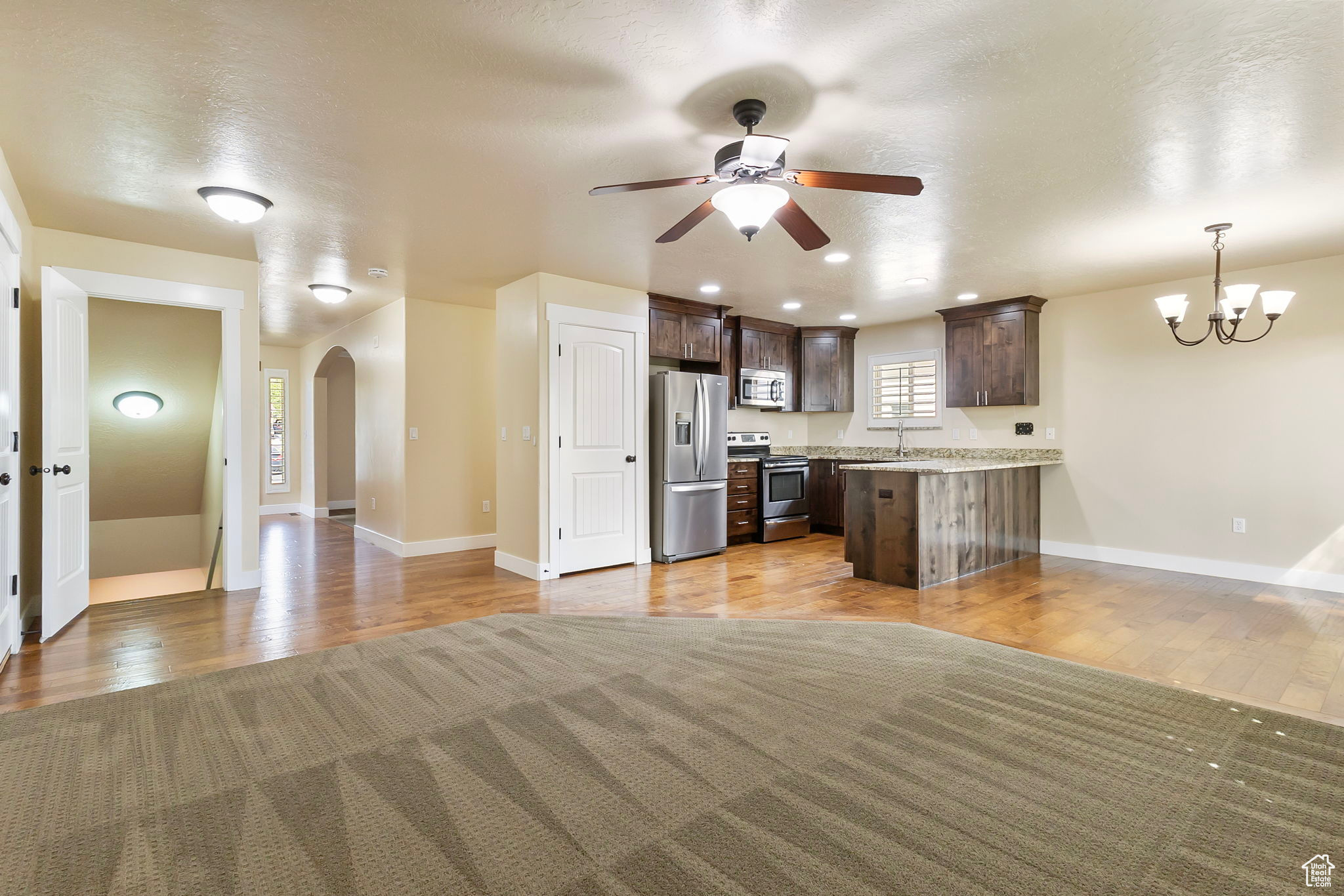 CORAL COVE - Residential