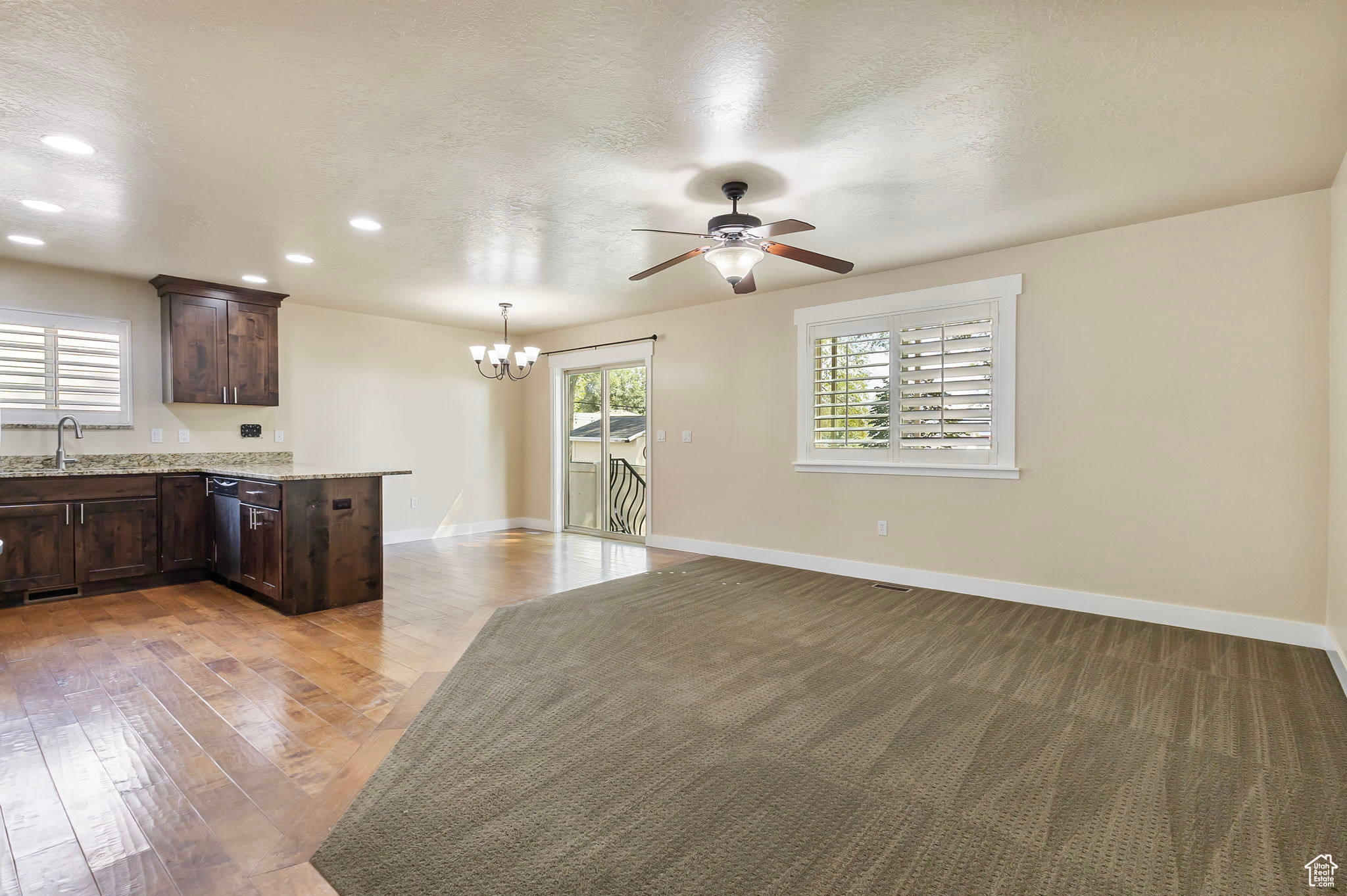 CORAL COVE - Residential