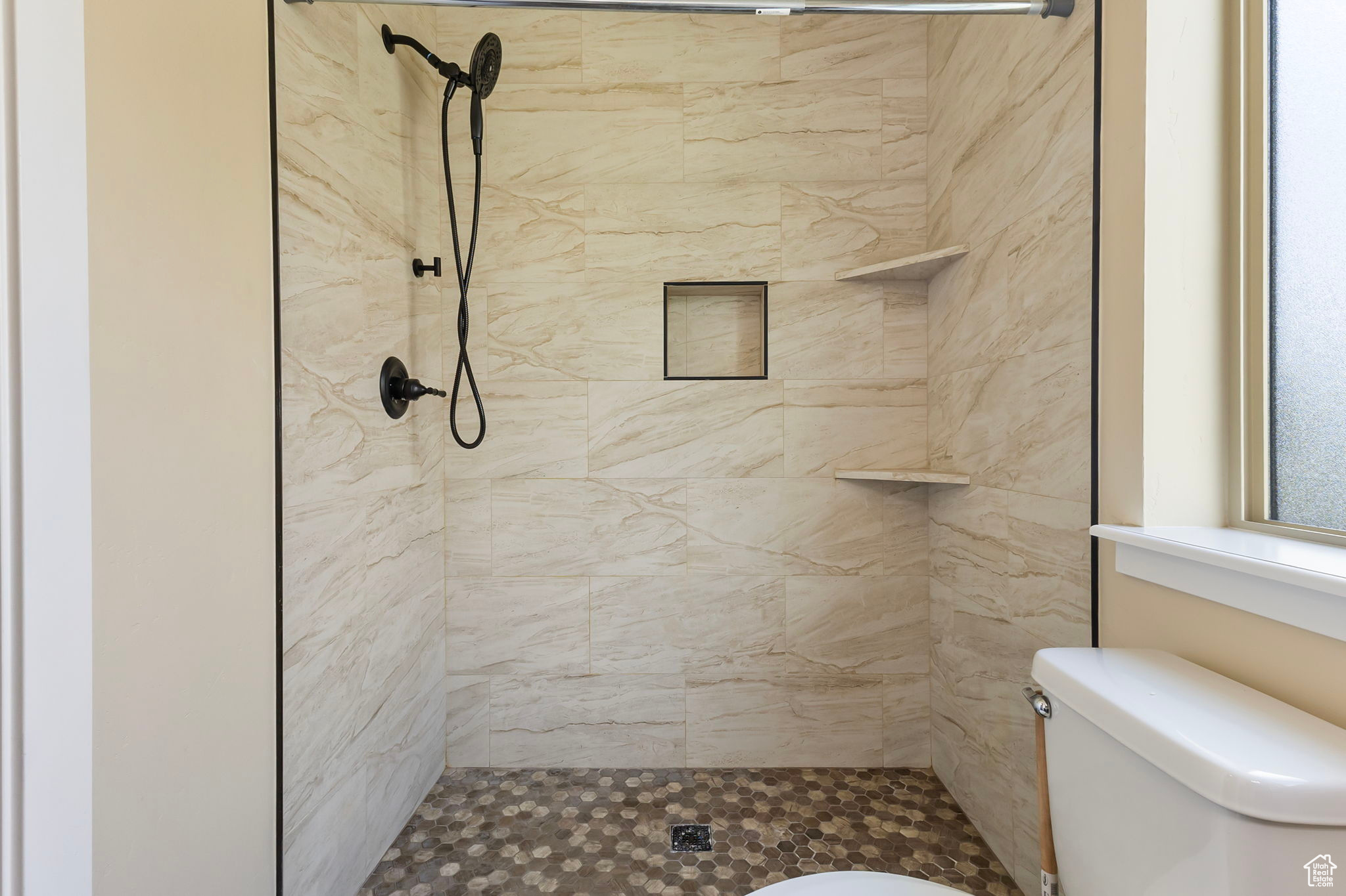 CORAL COVE - Residential