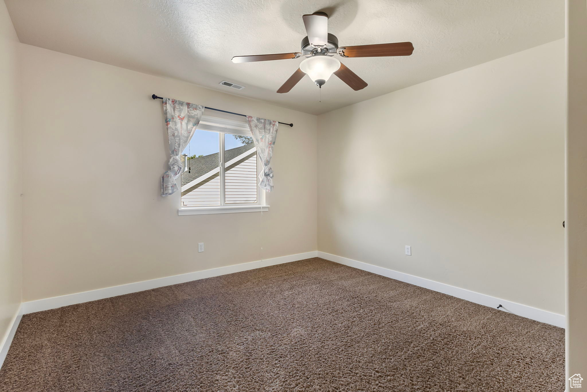 CORAL COVE - Residential