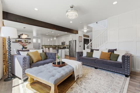 Tiny photo for 21 W SWAINSON AVE, Saratoga Springs, UT 84045 (MLS # 2157910)