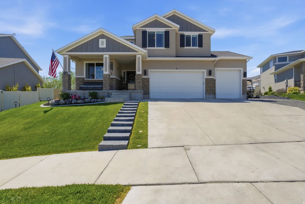 Photo of 21 W SWAINSON AVE, Saratoga Springs, UT 84045 (MLS # 2157910)