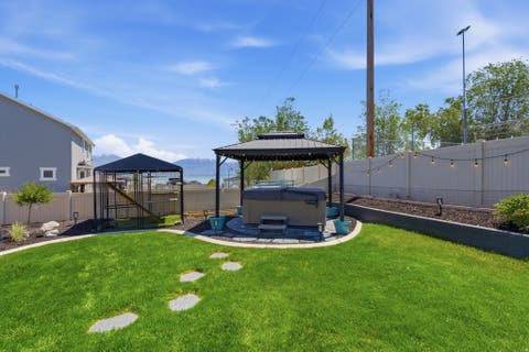 Tiny photo for 21 W SWAINSON AVE, Saratoga Springs, UT 84045 (MLS # 2157910)