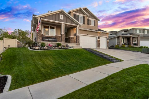 Tiny photo for 21 W SWAINSON AVE, Saratoga Springs, UT 84045 (MLS # 2157910)