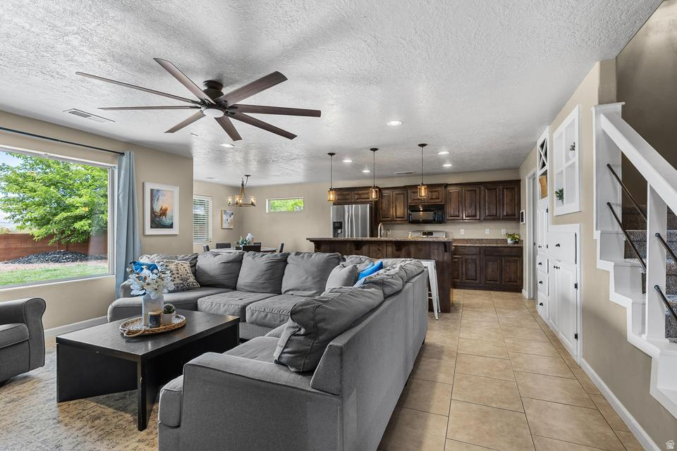 QUAIL COVE SUB - Residential