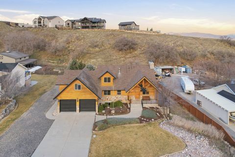 Tiny photo for 605 N LOAFER CANYON RD, Elk Ridge, UT 84651 (MLS # 2140804)