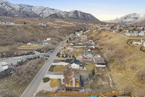 Tiny photo for 605 N LOAFER CANYON RD, Elk Ridge, UT 84651 (MLS # 2140804)