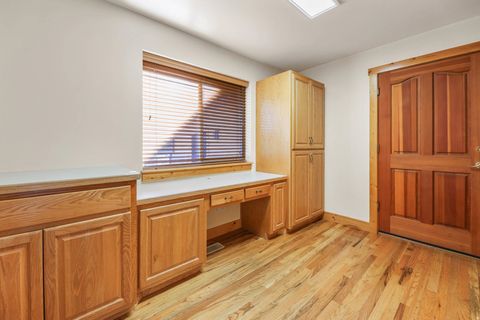 Tiny photo for 605 N LOAFER CANYON RD, Elk Ridge, UT 84651 (MLS # 2140804)