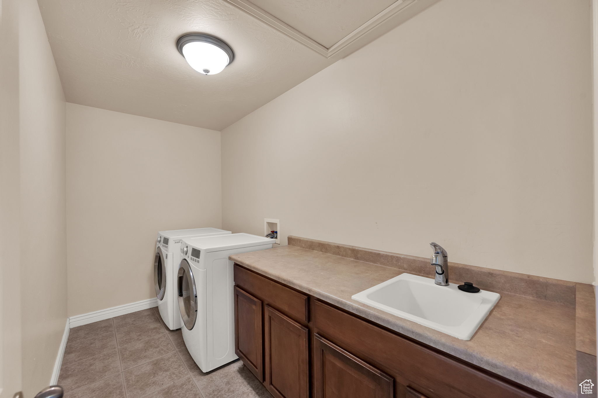 Lehi, Utah 84043, United States, 7 Bedrooms Bedrooms, ,4 BathroomsBathrooms,Residential,Active,108696