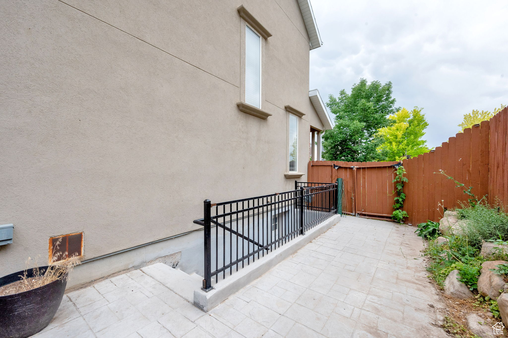 Lehi, Utah 84043, United States, 7 Bedrooms Bedrooms, ,4 BathroomsBathrooms,Residential,Active,108696