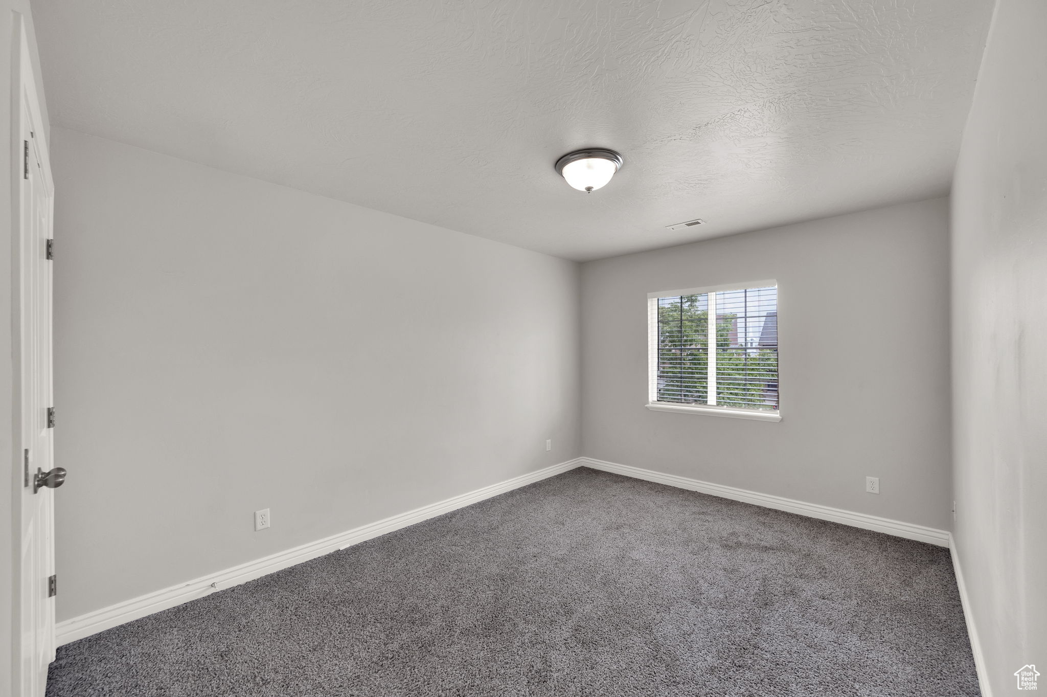 Lehi, Utah 84043, United States, 7 Bedrooms Bedrooms, ,4 BathroomsBathrooms,Residential,Active,108696