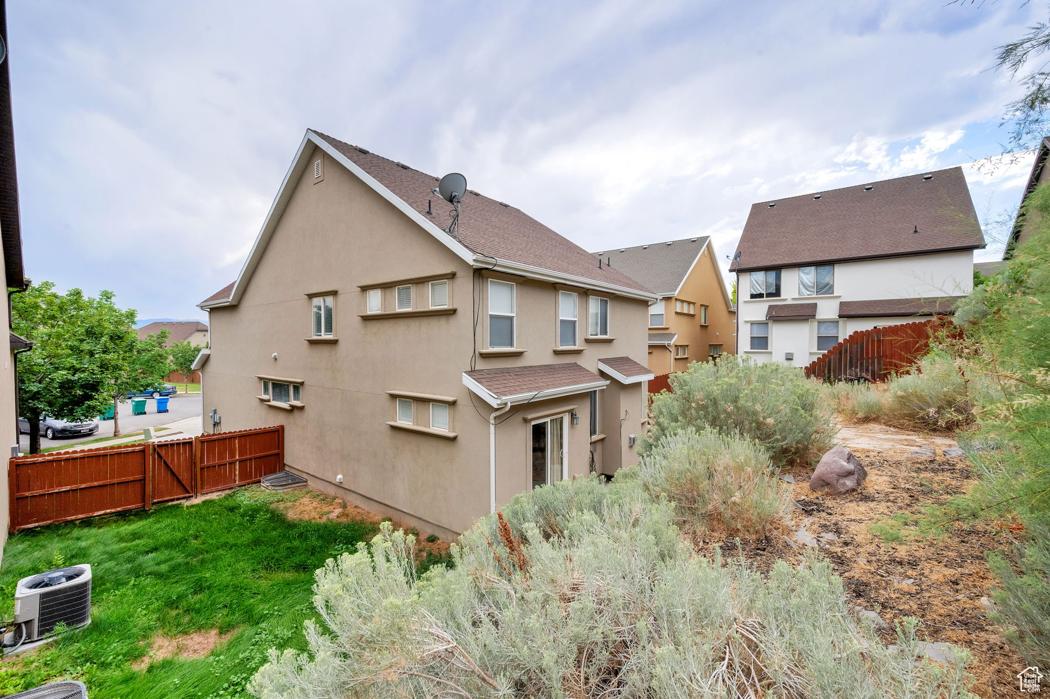 Lehi, Utah 84043, United States, 7 Bedrooms Bedrooms, ,4 BathroomsBathrooms,Residential,Active,108696