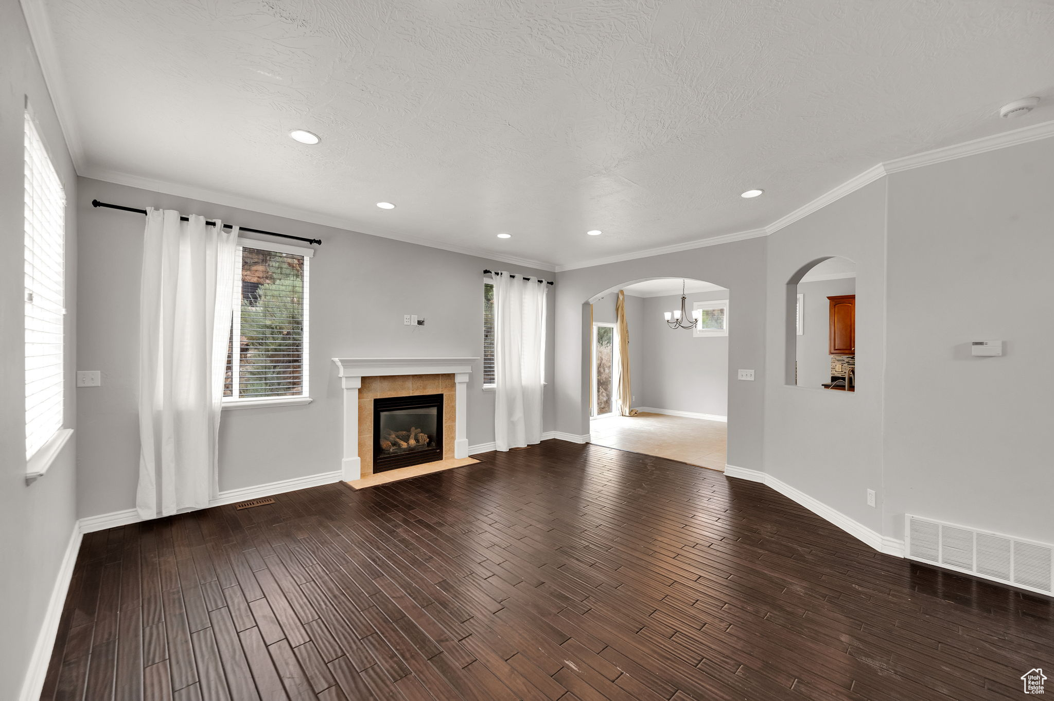 Lehi, Utah 84043, United States, 7 Bedrooms Bedrooms, ,4 BathroomsBathrooms,Residential,Active,108696