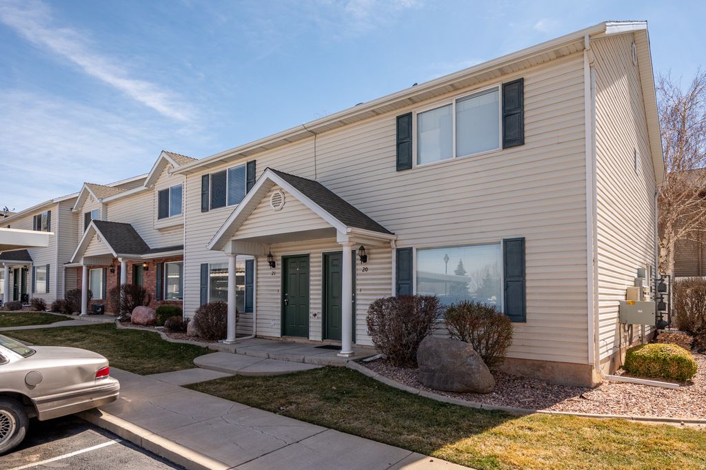 Photo of 1148 N NORTHFIELD RD #21, Cedar City, UT 84721 (MLS # 2143097)