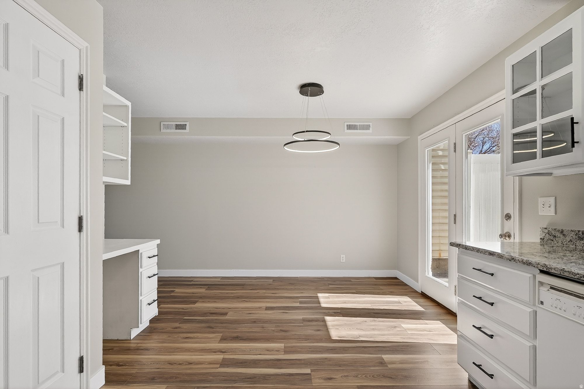 COUNTRYSIDE TERRACE - Residential