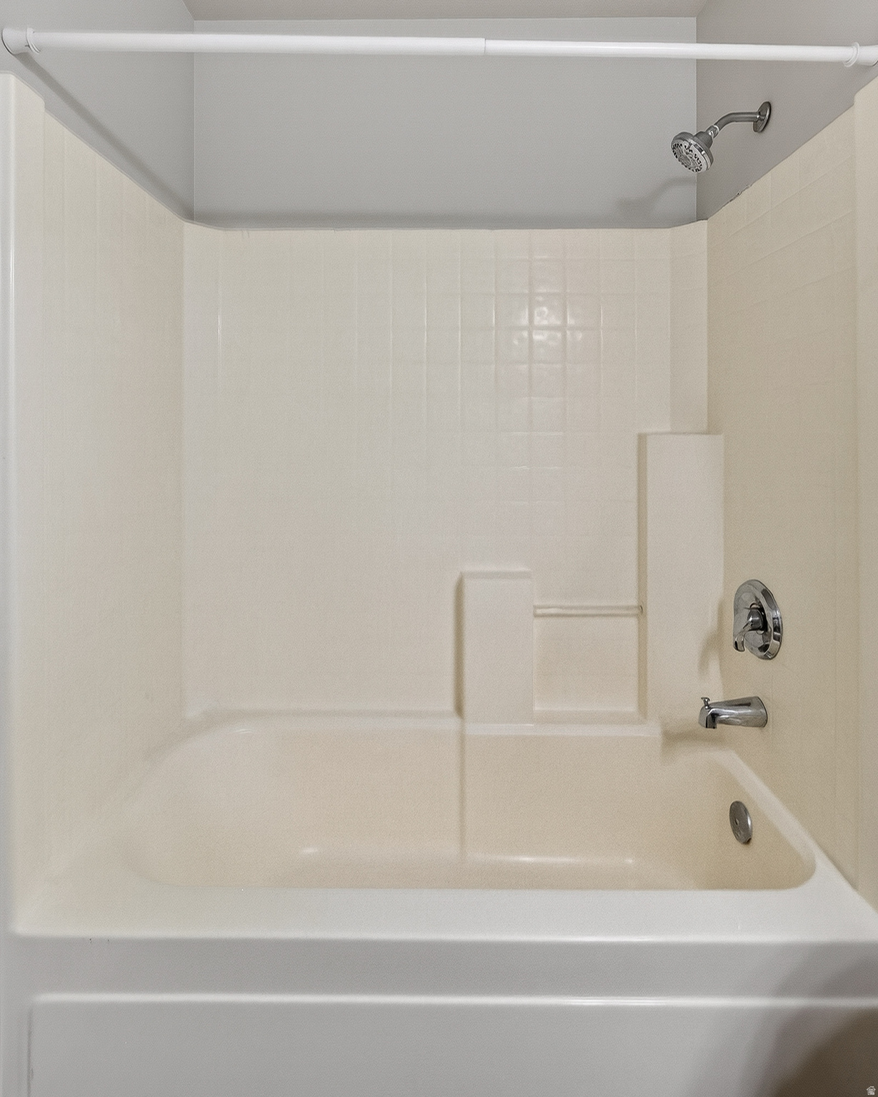 COUNTRYSIDE TERRACE - Residential