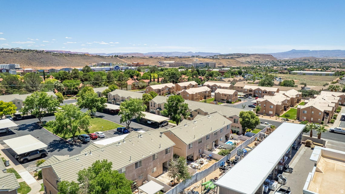 LA PALOMA TH 4 - Residential
