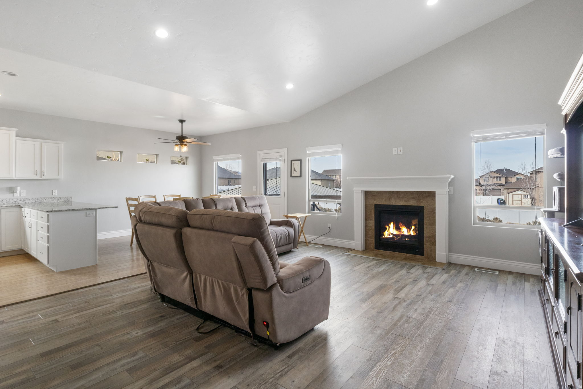 COPPERFIELD - Residential