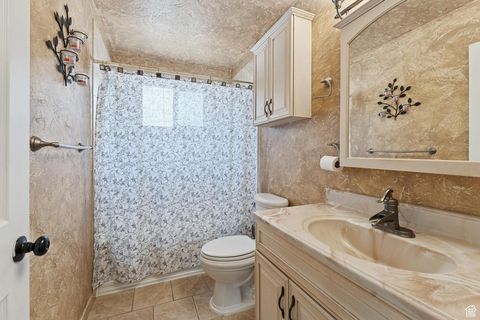 Tiny photo for 4902 S FARAH DR, Kearns, UT 84118 (MLS # 2101240)