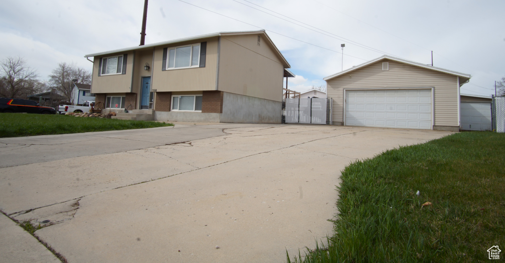 7598 S 2290, West Jordan, Utah image 2